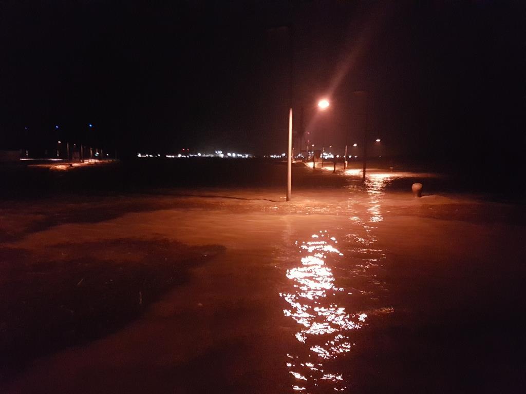 Das Hochwasser kommt mit Macht.