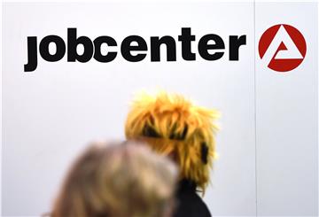 Das Jobcenter in Bremerhaven empfängt wieder Besucher.
