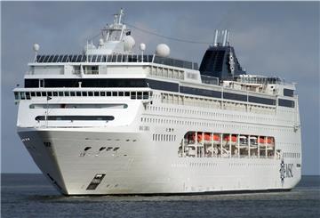Das Kreuzfahrtschiff „MSC Lirica“ liegt zur Zeit im Hafen der griechischen Insel Korfu. An Bord ist ein Brand ausgebrochen. 
