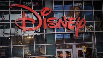 Das Logo von Disney, aufgenommen in Manhatten: Disneys viertes Geschäftsquartal endet.