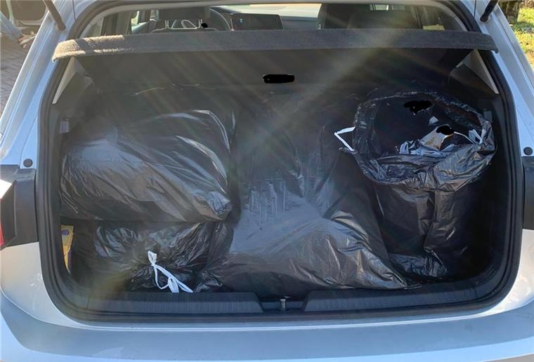 Autofahrer mit 20 Kilo Marihuana in Bremen gestoppt Das Marihuana wurde im Kofferraum transportiert.