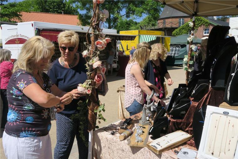 Genuss für Augen und Ohren beim Mühlenwochenende in Seefeld Das Mühlenwochenende lockte mit einer Mischung aus Kultur und Kunsthandwerk etliche Besucher aus der Region an.