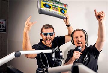 Das Musik-Comedy-Duo "Reis against the Spülmachine" kommt nach Nordenham.