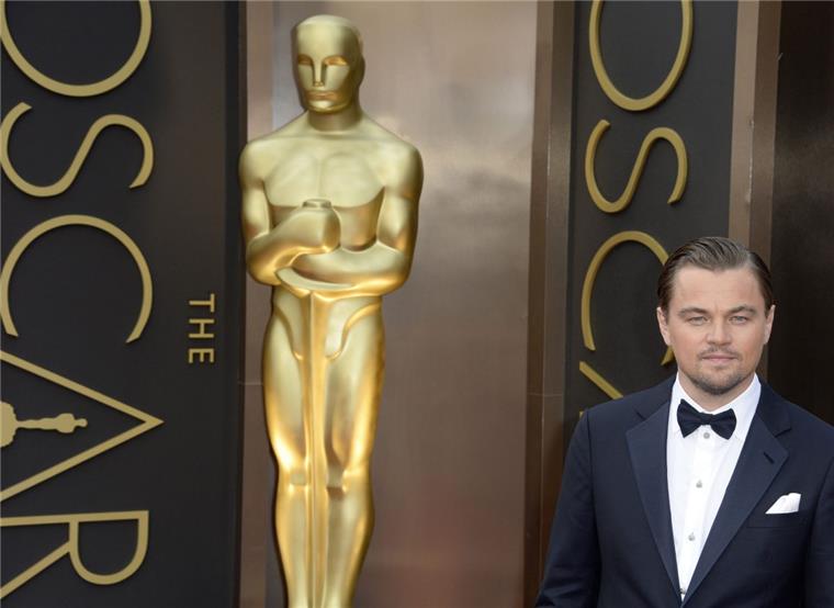 Leonardo DiCaprio: Das Netz feiert seinen Oscar Das Netz feiert Leonardo DiCaprio. Der Schauspieler hat nach sechs Nominierungen endlich einen Oscar gewonnen.