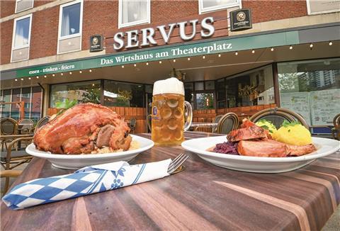 Im Servus gibt es viele deftige und leckere regionale Kost - einfach für jeden etwas.