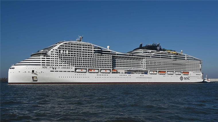 Kreuzfahrtschiff „MSC World America“: Dieser Weltstar übernimmt erstmals die Taufe Ein Kreuzfahrtschiff liegt vor Anker. Die „MSC World America“ bietet Platz für mehr als 5.200 Gäste. Die Taufe findet im April statt.