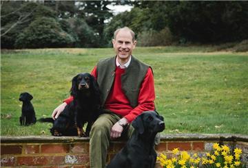 Das offizielle Foto des Buckingham-Palastes zum 60. Geburtstag von Prinz Edward.