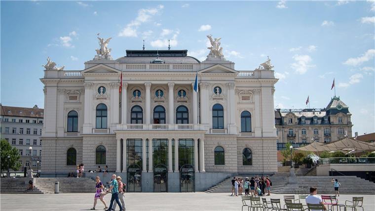 Fachmagazin: Opernhaus des Jahres in Zürich Das Opernhaus Zürich liegt in einer Kritikerumfrage vorn. (Archivbild)