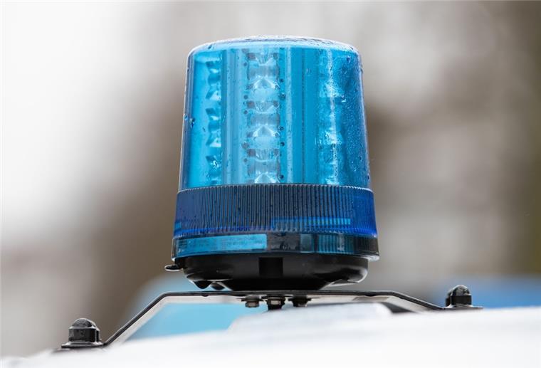Messerattacke in Friseursalon: 33-Jähriger wird schwer verletzt Das Opfer wurde in ein Krankenhaus gebracht, wie die Polizei mitteilte.