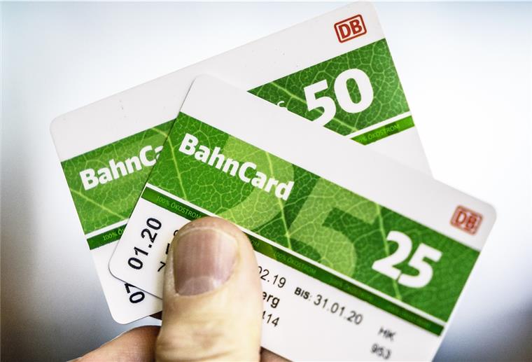 Bahncard-Besitzer erhalten Gutschein Das Reisen ist wegen der Corona-Pandemie derzeit nur eingeschränkt möglich. Als Ausgleich bietet man allen betroffenen Bahncard-Kunden einen Reisegutschein an.