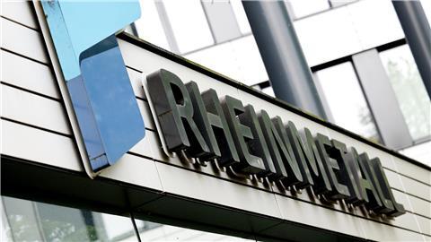 Das Rheinmetall Logo auf dem Rheinmetall Gebäude in Düsseldorf.