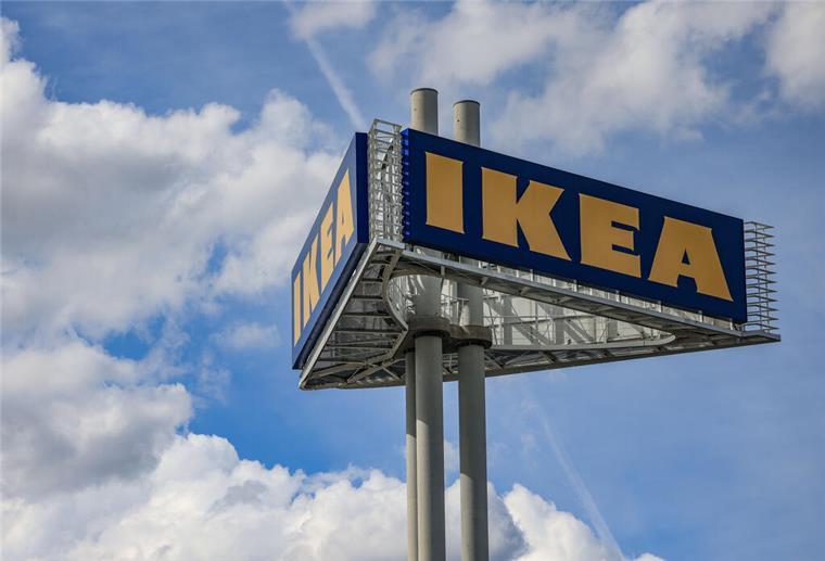 Früher gratis, jetzt nicht mehr: Dafür müsst ihr nun bei Ikea zahlen Das schwedische Möbelhaus ist in Deutschland sehr beliebt. Diese Änderung nimmt Ikea aber nun vor.