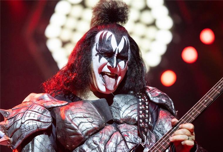 Das schwere Kostüm wird Gene Simmons nach dem Abschied von Kiss nicht mehr tragen.