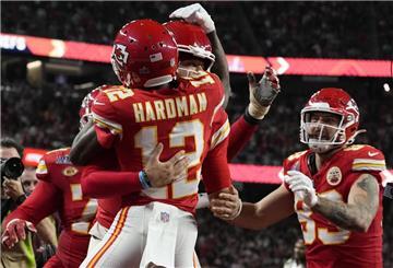 American Football: Mecole Hardman Jr. von den Kansas City Chiefs feiert seinen spielentscheidenden Touchdown in der Verlängerung.
