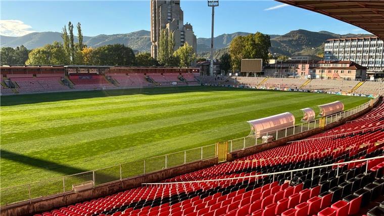 „Traum“ und „Krönung“: Nübel legt vor im Platzhalter-Duell Das Stadion in Zenica: Kleine Bühne für Alexander Nübels größtes Spiel.