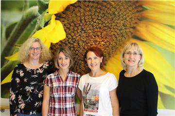 Das Team des Hebammenstützpunktes der Helios Klinik Wesermarsch (von links): Leiterin Corinna Lück, Sarai Wosnik, Ludmilla Ritter und Anzhelika Bakhtina. 