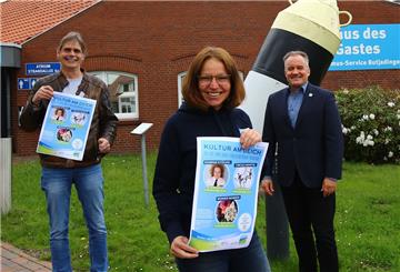 Das Team gehört beim der Umsetzung von großen Veranstaltungen zu den ganz Schnellen (von links): Uwe Schwettmann von Kultur Nord aus Oldenburg, Melanie Schmidt und Robert Kowitz vom TSB. Foto: Böning
