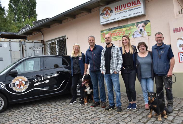 Das Team von Huvona Tierfutter Service