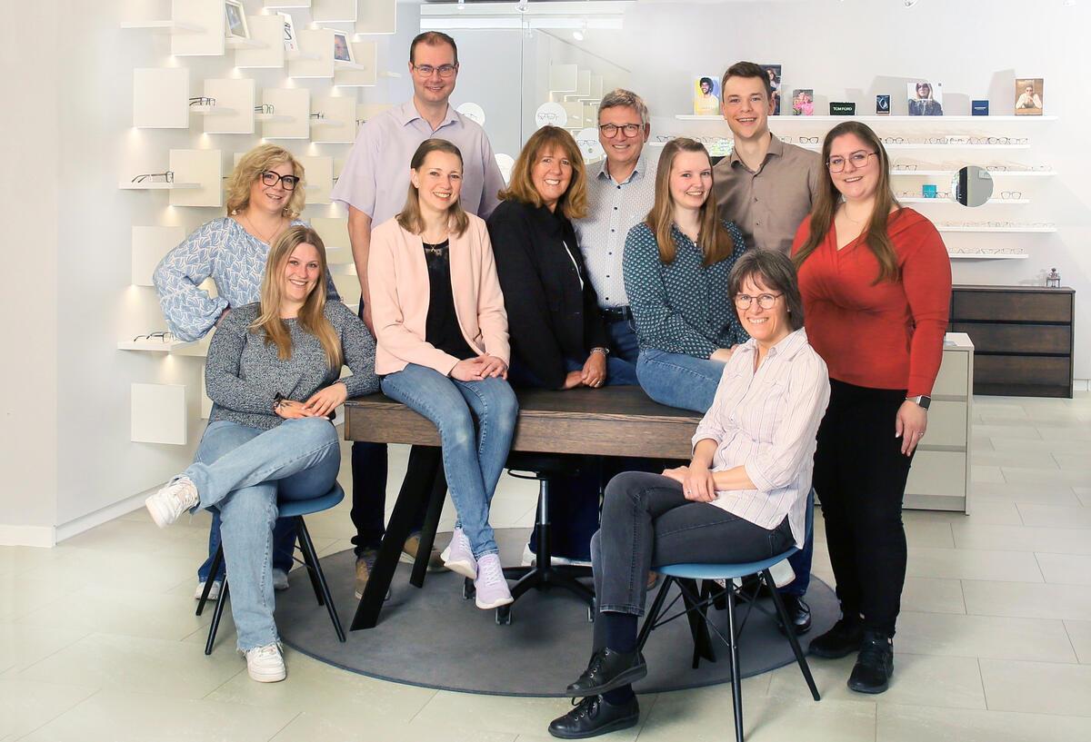 Weinrich Augenoptik feiert 30-jähriges Jubiläum Team von Weinrich Augenoptik