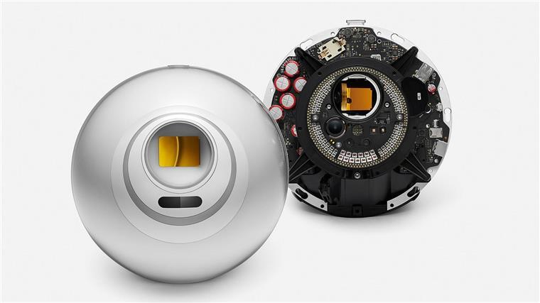 Das undatierte Handout der Tools for Humanity GmbH zeigt einen Iris-Scanner von Worldcoin (Orb).