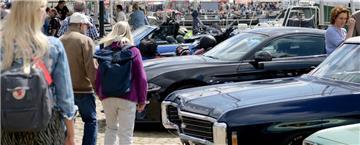 US-Car-Treffen „Fish & Cars“
