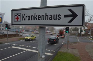 Das vom Landkreis erarbeitete Konzept sieht die Schließung des Zevener Krankenhauses und die Umwandlung in ein medizinisches Versorgungszentrum vor.