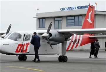 Das waren noch Zeiten: Der ersten Flieger der Ostfriesischer-Flug-Dienst GmbH (OFD), der von Nordholz nach Helgoland flog, vor dem Start. Inzwischen hat sich die OFD von Nordholz verabschiedet. Foto: Ingo Wagner