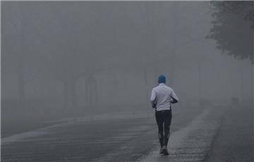 Das Wetter bleibt insgesamt eher trist - auch wenn sich der Hochwinter aus Sicht der Meteorologen  verabschiedet hat. 