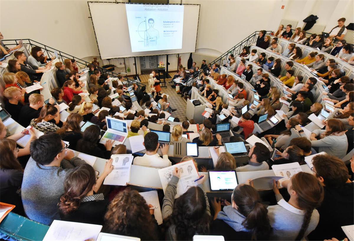 Studierende