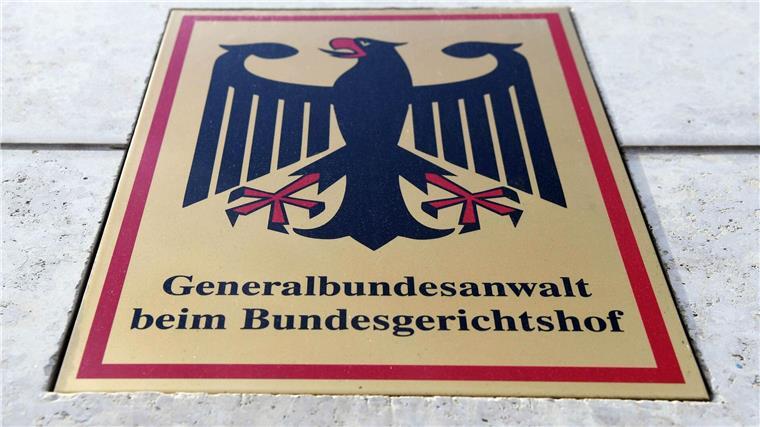 Dem Mann wird die Mitgliedschaft in einer terroristischen Vereinigung im Ausland vorgeworfen. (Symbolbild)