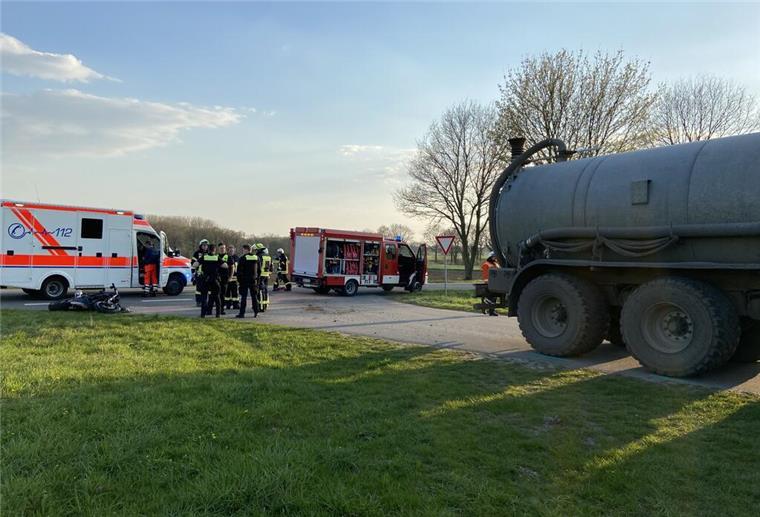 Dem Motorradfahrer war leider nicht mehr zu helfen.