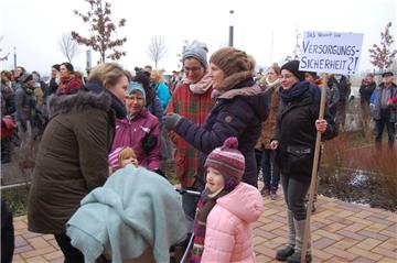 Demo als Signal: Die Bürger machten sich für die Geburtshilfe stark.