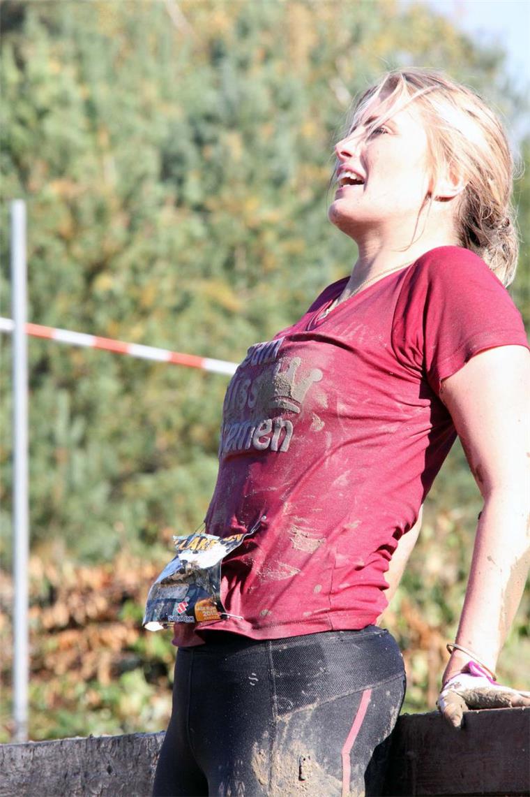 Denise Diek, Miss Bremen 2015, geht – wie schon im vergangenen Jahr – beim Lake Run Bremen im Hoope-Park an den Start. Rund die Hälfte der Startplätze ist nach Veranstalter-Angaben bereits ausgebucht.  Foto Baur