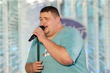 Dennis Buskohl aus Nordholz will bei DSDS in die nächste Runde, den Recall Deutschland, kommen.