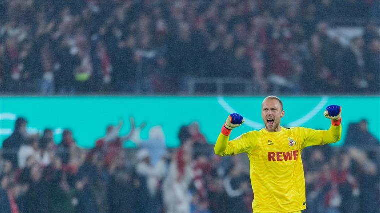 FC-Erfolg: Krisenclub wirft Erstligist Kiel aus dem Pokal Der 1. FC Köln kann wieder jubeln.