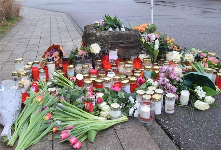 Elf Jahre Haft für Schüler wegen Mordes an Ex-Freundin Der 18-Jährige erstach seine gleichaltrige Ex-Freundin in der gemeinsamen Schule in St. Leon-Rot bei Heidelberg. (Archivbild)