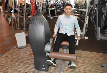 Der 22-jährige Auszubildende Maurice Breden hat im Nordenhamer Fitnessstudio Bodywork eine eigene Aktion initiiert.