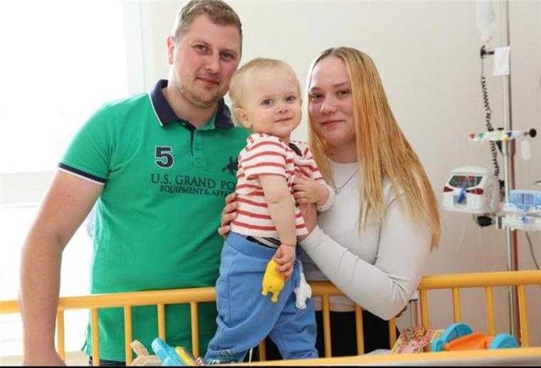 Der anderthalbjährige Finn aus Bremerhaven leidet an einer seltenen Erbkrankheit des Immunsystems. Eine Stammzellspende ist für den Kleinen überlebenswichtig. 