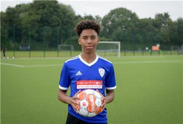 Der Aufstieg in die Regionalliga mit dem JFV Bremerhaven war für den künftigen Werder-Spieler Paul Erevbenagie der größte Erflog in seiner noch jungen Karriere.