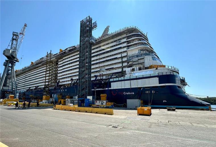 Der Bau der "Mein Schiff Relax" geht gut voran. 2025 soll sie zur ersten Kreuzfahrt starten.
