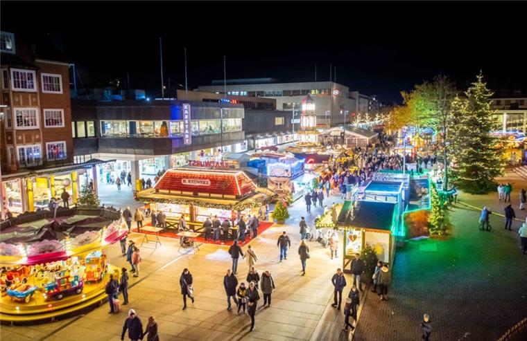Der beste Weihnachtsmarkt ist der, der in der eigenen Stadt steht. Seit Montagabend  läuft der Bremerhavener Weihnachtsmarkt offiziell. 
