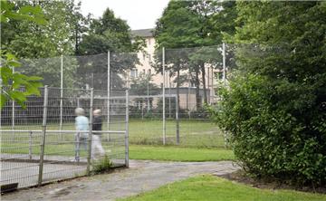 Der Bolzplatz hinter dem Van-Heukelum-Haus wird als ein Alternativstandort für das Hospiz ins Gespräch gebracht. 