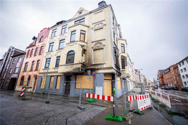 Der Brand in der Krumme Straße 37 in der ist Auslöser dafür gewesen, dass sich die Expertenkommision "Problemimmibilien" noch einmal getroffen hat.