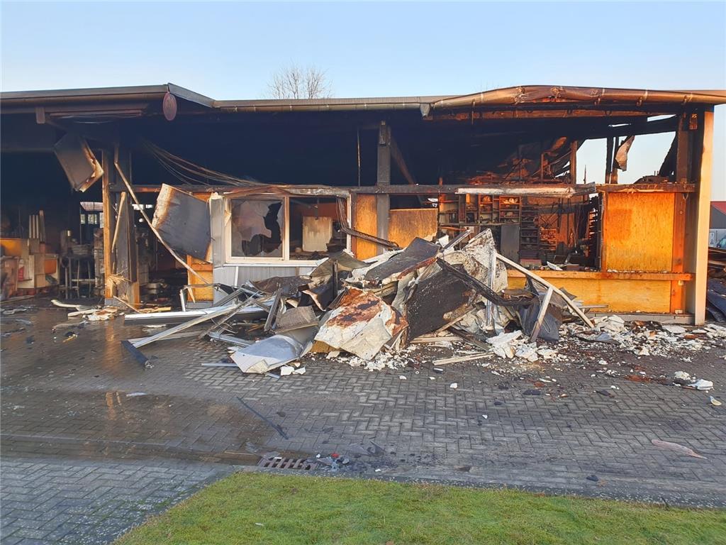 Der Brandort am Morgen danach.