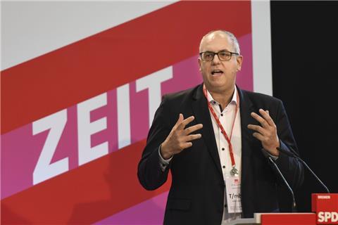 Der Bremer Bürgermeister Andreas Bovenschulte (SPD) schlägt eine Verteilung staatlicher Zuschüsse für die Zeitungszustellung vor. 