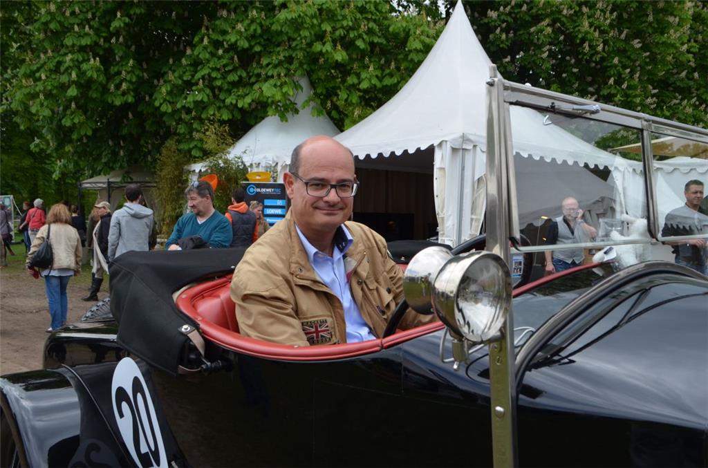 Der Bremer Jan Miller ist Oldtimer-Enthusiast durch und durch.