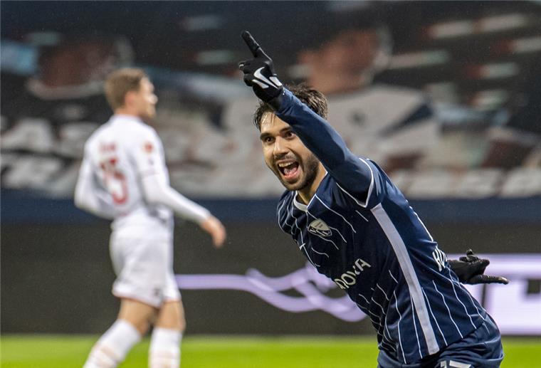 Fußball-Profi Gerrit Holtmann jubelt nach einem Tor für den VfL Bochum.