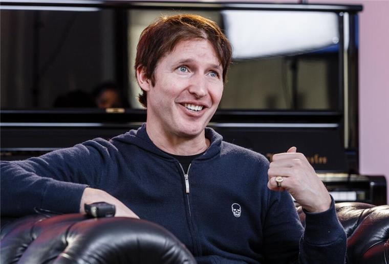 James Blunt schwärmt vom Möhnesee Der britische Singer-Songwriter James Blunt bringt eine neues Album heraus.