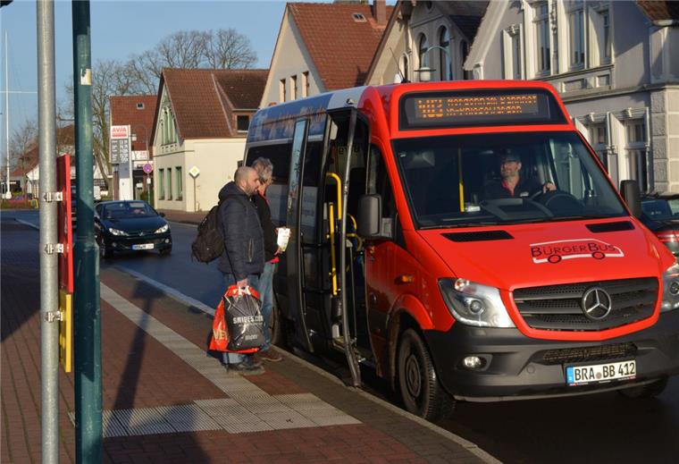 Ab April fährt der Bürgerbus regelmäßig nach Eckwarderhörne Der Bürgerbus stellt eine wichtige Verkehrsmöglichkeit in Butjadingen dar.
