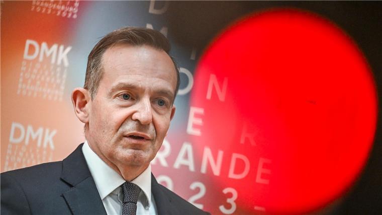 Wissing bei Digitalministerkonferenz: Einsatz von KI fördern Der Bundesminister für Digitales und Verkehr: Volker Wissing.